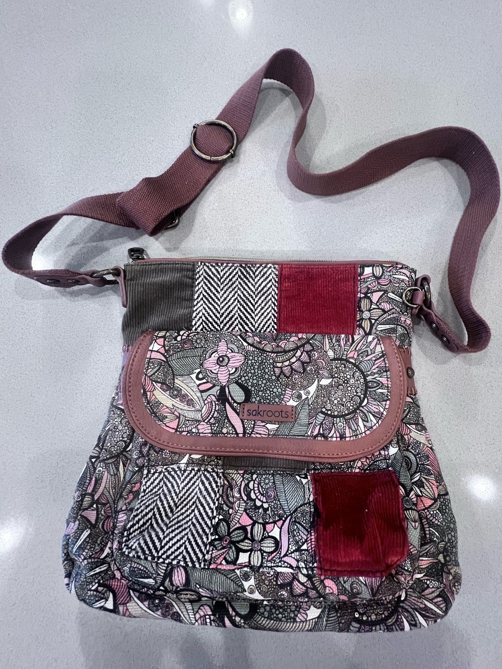 Sakroots Patchwork Floral Boho Crossbody Bag Adjustable Strap